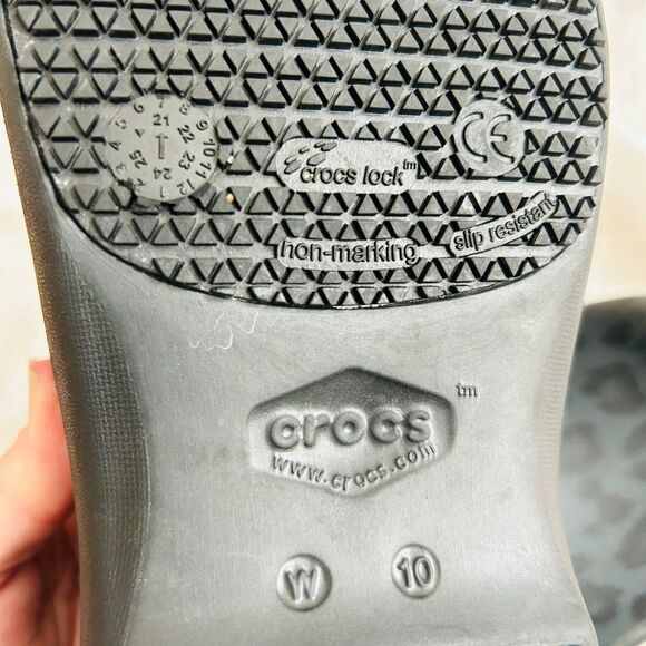 Crocs Neria Pro II Slip Resistant Work Clog Black Leopard Women's 10 Nurse Teach - Picture 8 of 9